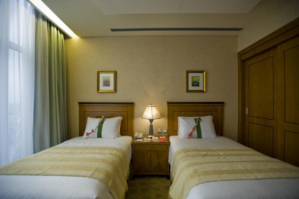Eastyard Khobar Hotel - Formerly Ramada By Wyndham Khobar Al Khobar Exterior foto