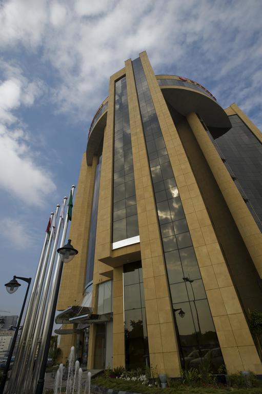 Eastyard Khobar Hotel - Formerly Ramada By Wyndham Khobar Al Khobar Exterior foto