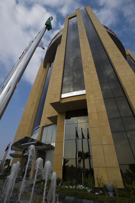 Eastyard Khobar Hotel - Formerly Ramada By Wyndham Khobar Al Khobar Exterior foto