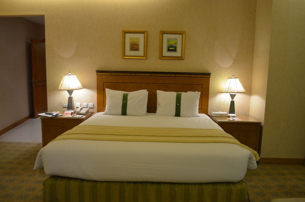 Eastyard Khobar Hotel - Formerly Ramada By Wyndham Khobar Al Khobar Exterior foto
