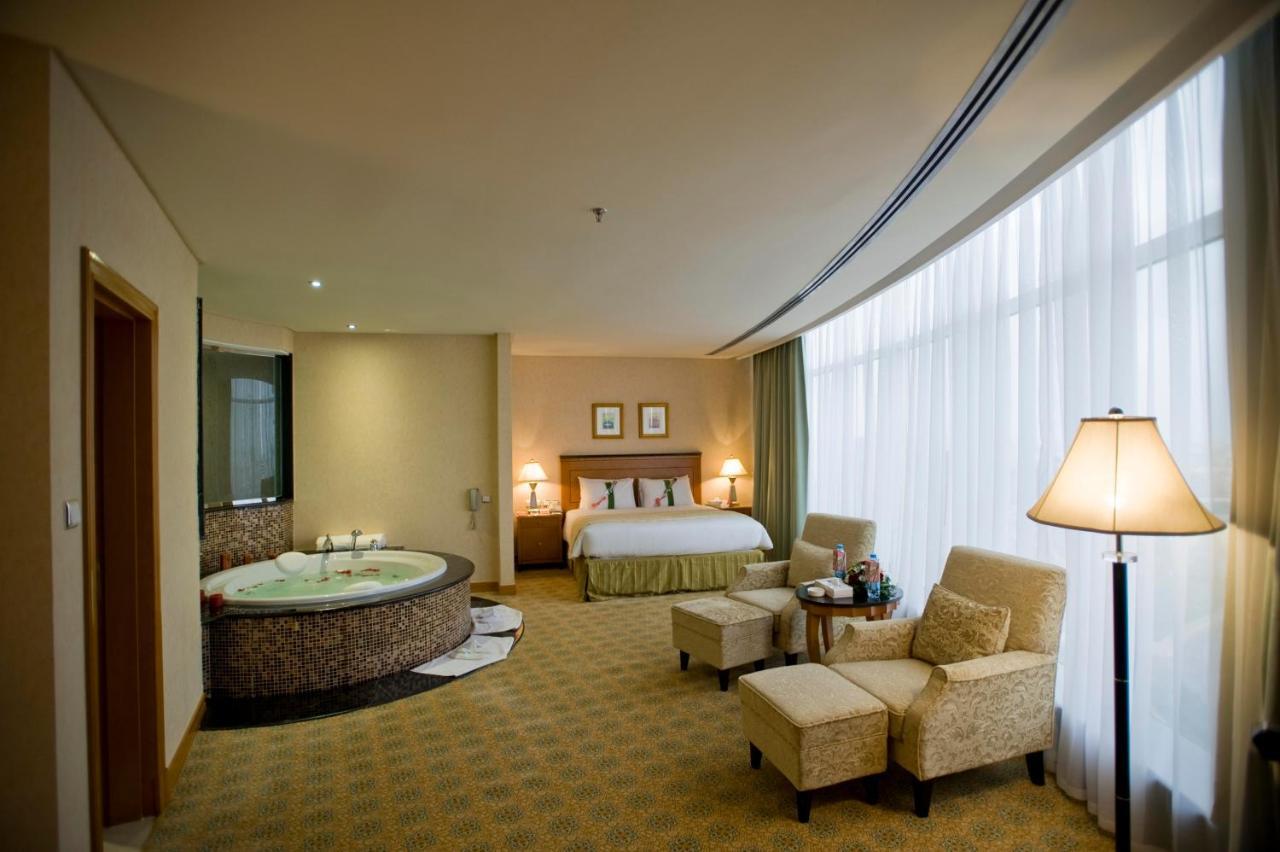 Eastyard Khobar Hotel - Formerly Ramada By Wyndham Khobar Al Khobar Quarto foto