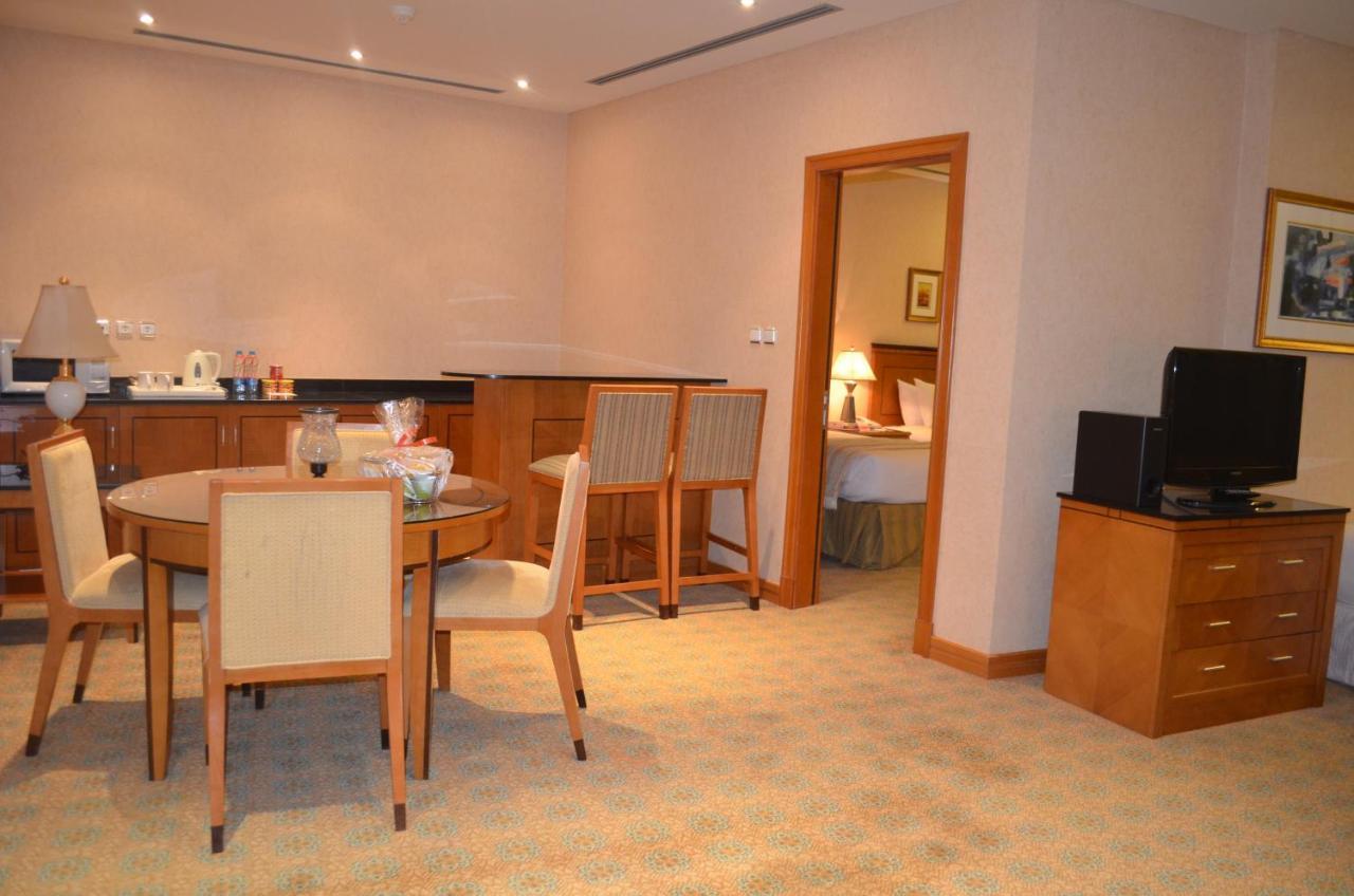 Eastyard Khobar Hotel - Formerly Ramada By Wyndham Khobar Al Khobar Exterior foto