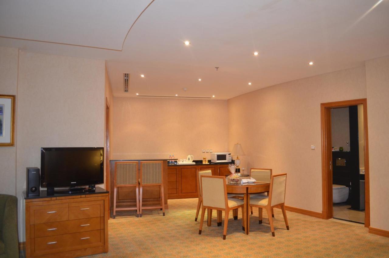 Eastyard Khobar Hotel - Formerly Ramada By Wyndham Khobar Al Khobar Exterior foto