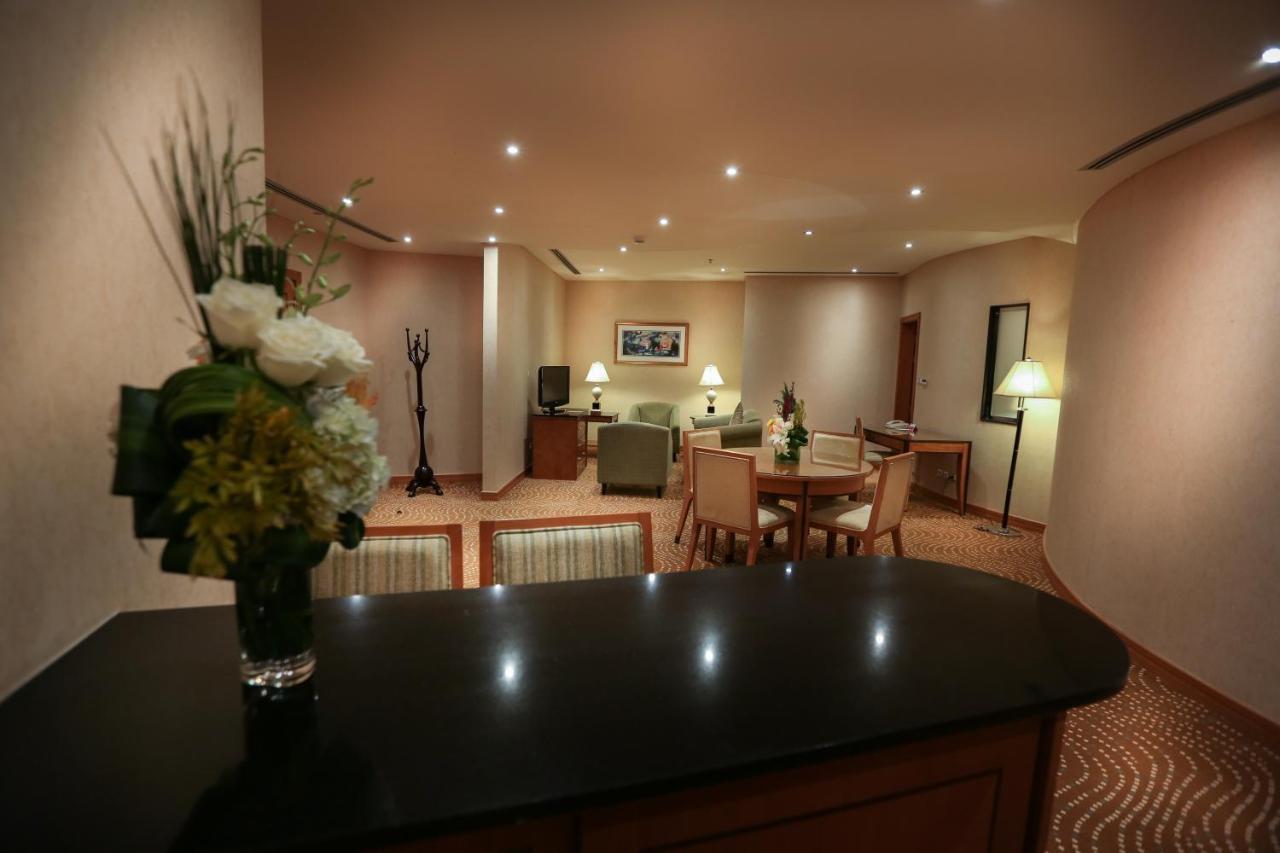 Eastyard Khobar Hotel - Formerly Ramada By Wyndham Khobar Al Khobar Exterior foto